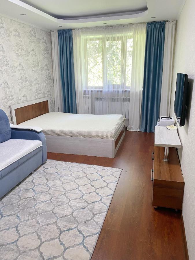 Апартаменты Аэропорт Almaty Esterno foto